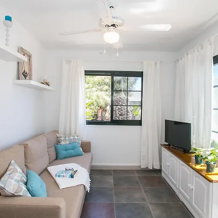 Jardin Del Sol 1 **close To Town And The Beach**